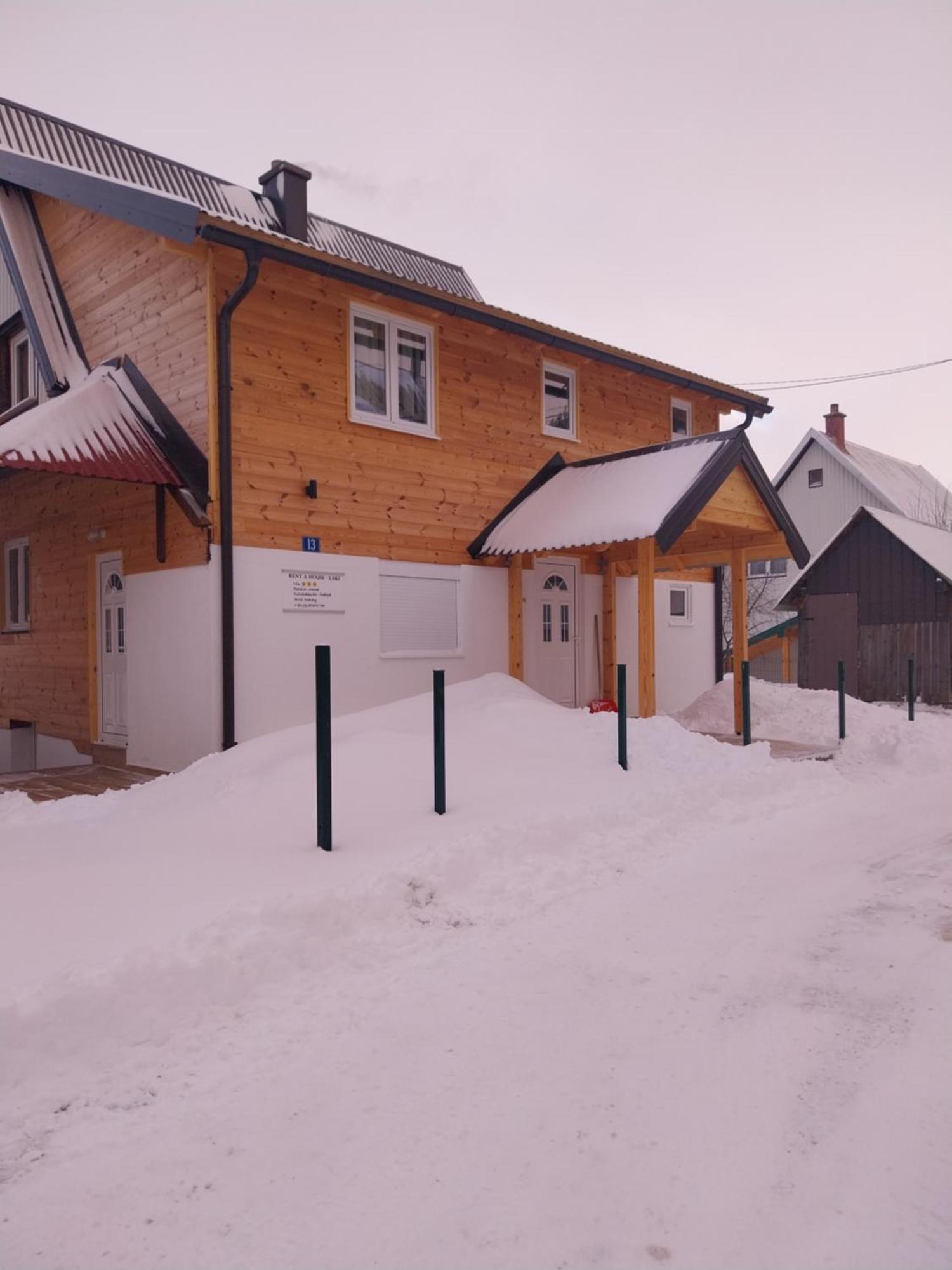 Rent A House - 