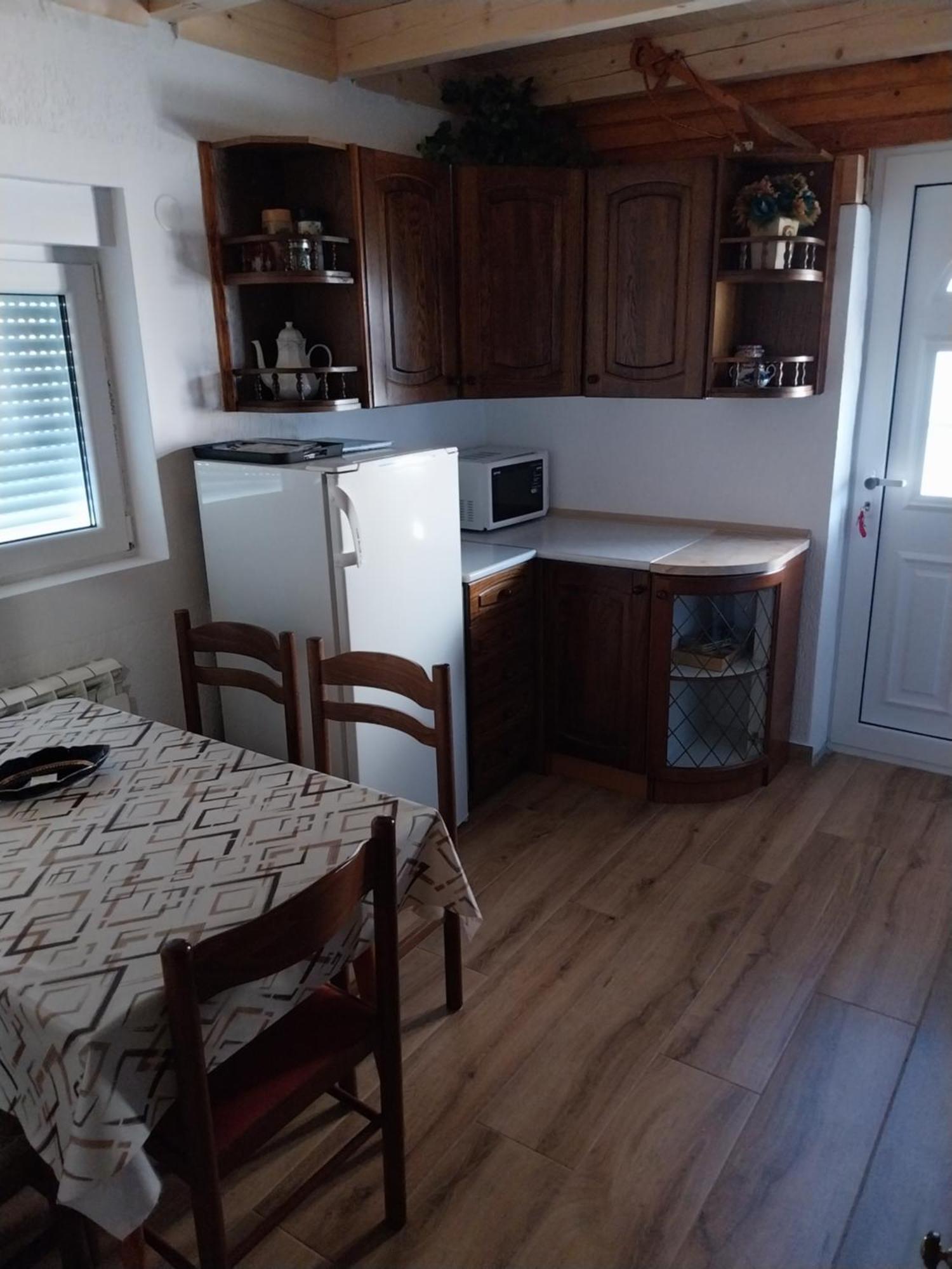 Rent A House - 